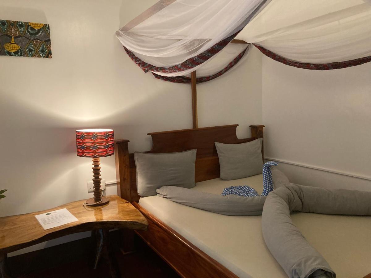 Camp Bastian Mikumi Villa Ngoại thất bức ảnh